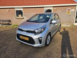 Grijs Gebruikt 2022 Kia Picanto Hatchback | € 14.950 (Eerlijke prijs)