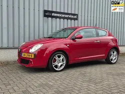 Rood Gebruikt 2010 Alfa Romeo MiTo Distinctive Hatchback | € 2.950 (Eerlijke prijs)