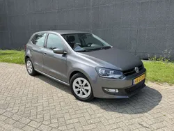 Grijs Gebruikt 2012 VW Polo Comfortline Hatchback | € 6.750 (Eerlijke prijs)
