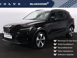 Zwart Gebruikt 2024 Volvo XC40 Plus SUV | € 42.900 (Eerlijke prijs)