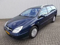 Blauw, metallic lak Gebruikt 2004 Citroën C5 Stationwagen | € 750 (Goede deal)