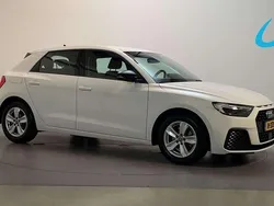 Wit Gebruikt 2018 Audi A1 Sportback Proline Hatchback | € 18.400 (Eerlijke prijs)