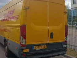 Geel Gebruikt 2017 Iveco Daily Van | € 5.299 (Super prijs)