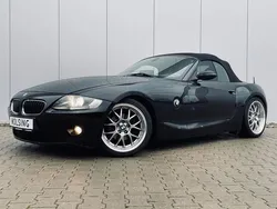 Zwart Gebruikt 2005 BMW Z4 Cabriolet | € 9.499 (Eerlijke prijs)