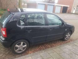 Zwart Gebruikt 2002 VW Polo Trendline Sedan | € 1.200 (Eerlijke prijs)