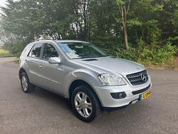 Grijs Gebruikt 2005 Mercedes 350 SUV | € 10.950 (Duur)