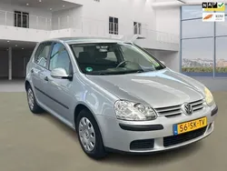 Grijs Gebruikt 2006 VW Golf V Trendline Hatchback | € 2.150 (Eerlijke prijs)