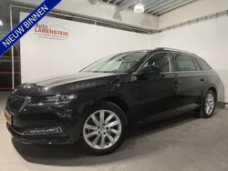 Zwart Gebruikt 2022 Skoda Superb Business Line Stationwagen | € 32.450 (Iets duurder)
