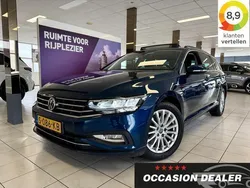 Blauw Gebruikt 2020 VW Passat Stationwagen | € 20.450 (Eerlijke prijs)