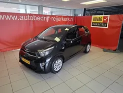 Zwart Gebruikt 2020 Kia Picanto Hatchback | € 12.650 (Eerlijke prijs)