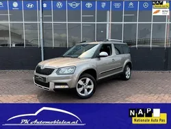 Grijs Gebruikt 2014 Skoda Yeti Outdoor Elegance SUV | € 12.950