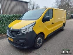Geel Gebruikt 2017 Renault Trafic Komfort Van | € 14.900