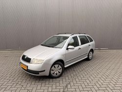 Grijs Gebruikt 2004 Skoda Fabia Stationwagen | € 1.250