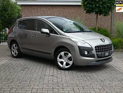Grijs Gebruikt 2011 Peugeot 3008 MPV | € 3.950 (Eerlijke prijs)
