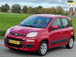 Rood Gebruikt 2015 Fiat Panda Hatchback | € 4.299 (Goede deal)