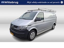 Grijs Gebruikt 2024 VW Transporter Comfortline Van | € 29.900