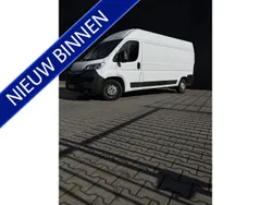 Wit Gebruikt 2022 Opel Movano Edition Van | € 18.500 (Goede deal)