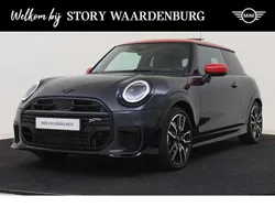 Grijs, metallic lak Gebruikt 2025 Mini John Cooper Works Hatchback | € 41.550 (Eerlijke prijs)