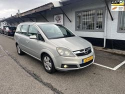 Grijs Gebruikt 2005 Opel Zafira Enjoy MPV | € 1.999 (Goede deal)