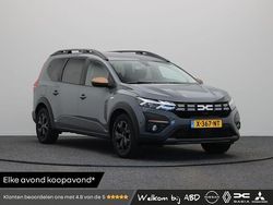 Grijs Gebruikt 2023 Dacia Jogger Extreme MPV | € 21.445 (Eerlijke prijs)