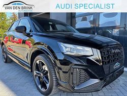 Zwart Gebruikt 2021 Audi Q2 Black Edition SUV | € 29.900 (Goede deal)