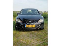 Zwart Gebruikt 2010 Seat Leon Hatchback | € 3.750 (Eerlijke prijs)