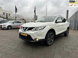 Wit (metallic) Gebruikt 2014 Nissan Qashqai Tekna SUV | € 6.999 (Super prijs)