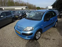 Blauw Gebruikt 2004 Citroën C3 Hatchback | € 1.295 (Eerlijke prijs)