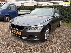 Grijs Gebruikt 2014 BMW 320 Executive Stationwagen | € 8.945 (Super prijs)