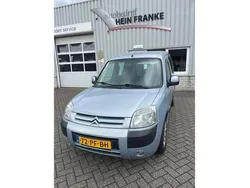 Blauw Gebruikt 2004 Citroën Berlingo MPV | € 1.749 (Eerlijke prijs)