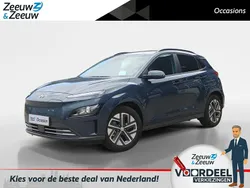 Dark teal metallic (tg8) Gebruikt 2023 Hyundai Kona SUV | € 21.950 (Goede deal)