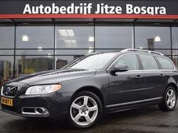 Grijs (metallic) Gebruikt 2011 Volvo V70 Stationwagen | € 13.950 (Duur)