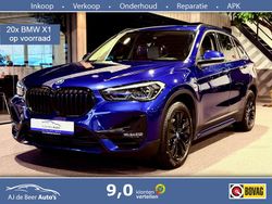 Blauw (metallic) Gebruikt 2022 BMW X1 Executive SUV | € 31.990 (Eerlijke prijs)