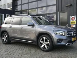 Grijs Gebruikt 2020 Mercedes GLB200 Premium Plus SUV | € 33.999