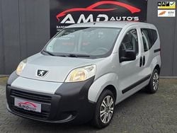 Grijs Gebruikt 2011 Peugeot Bipper MPV | € 3.500 (Goede deal)