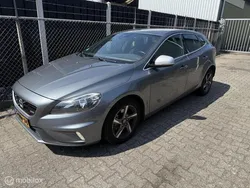 Grijs Gebruikt 2014 Volvo V40 R-Design Stationwagen | € 5.950 (Goede deal)