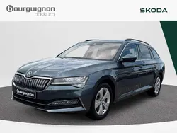 Grijs Gebruikt 2021 Skoda Superb Business Line Stationwagen | € 26.950 (Goede deal)