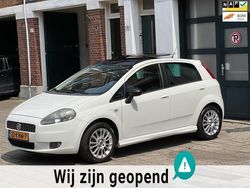 Wit Gebruikt 2009 Fiat Grande Punto Hatchback | € 2.800 (Eerlijke prijs)