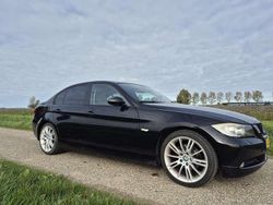 Zwart Gebruikt 2005 BMW 318 Sedan | € 3.750 (Iets duurder)