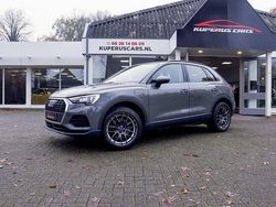 Grijs Gebruikt 2022 Audi Q3 SUV | € 26.850 (Super prijs)