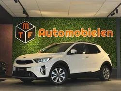 Wit Gebruikt 2022 Kia Stonic SUV | € 17.899 (Goede deal)