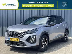 Grijs Gebruikt 2024 Peugeot 2008 GT SUV | € 29.940