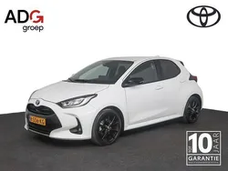 Wit Gebruikt 2022 Toyota Yaris Executive Hatchback | € 23.950 (Eerlijke prijs)