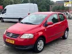 Rood Gebruikt 2006 VW Fox Trendline Hatchback | € 1.249 (Eerlijke prijs)
