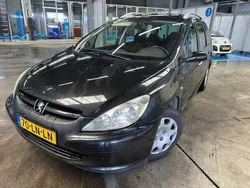 Zwart Gebruikt 2003 Peugeot 307 Stationwagen | € 850 (Eerlijke prijs)