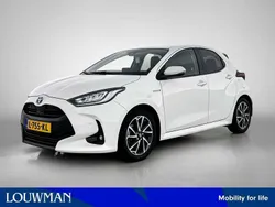 Wit Gebruikt 2021 Toyota Yaris Hybrid Hatchback | € 22.950 (Eerlijke prijs)