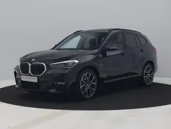 Zwart, metallic lak Gebruikt 2021 BMW X1 M Sport SUV | € 29.400 (Goede deal)