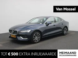 Blauw Gebruikt 2021 Volvo S60 R-Design Sedan | € 26.900 (Goede deal)