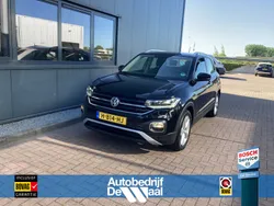 Zwart, metallic lak Gebruikt 2020 VW T-Cross Style SUV | € 18.450 (Eerlijke prijs)