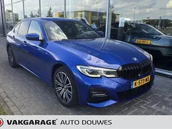 Blauw Gebruikt 2019 BMW 330 Executive Sedan | € 27.950 (Iets duurder)